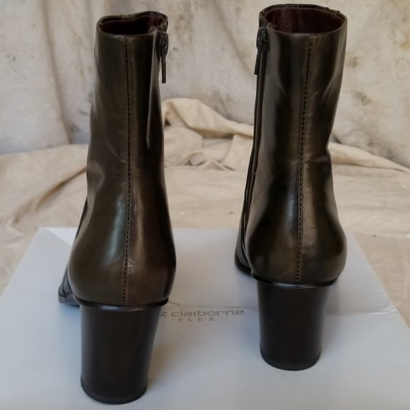 Liz Claiborne Flex Trinity Leather Ankle Boots Reddish Brown Size 8M - Picture 7 of 8